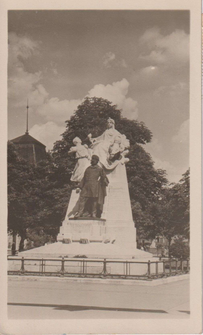 Nyíregyháza Kossuth szobor 1955