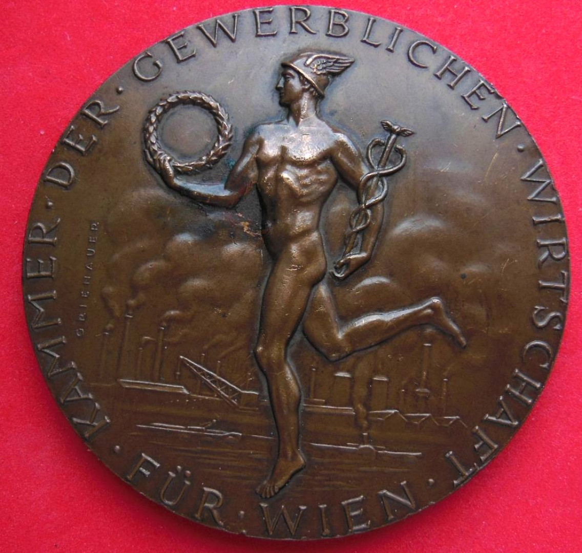 Grienauer: Bécsi Kereskedelmi Kamara elismerése Br. 70mm 150gr
