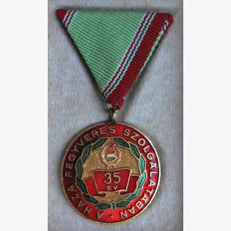 Szolgálati Érdemérem 35 év után dobozban