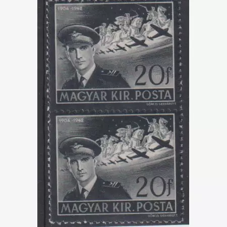 1942. Kormányzóhelyettesi gyászbélyeg (728 Tny)** 9 csillag